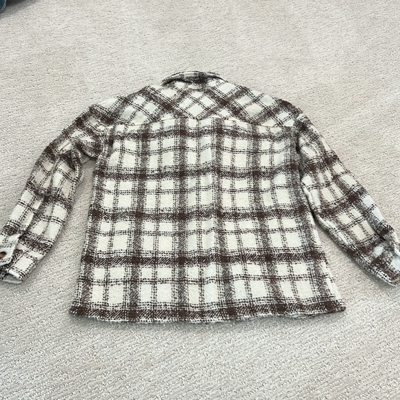 Jess Crum by Hazel & Olive This Moment Cream Brown Plaid Shacket Jacket New - Picture 7 of 9